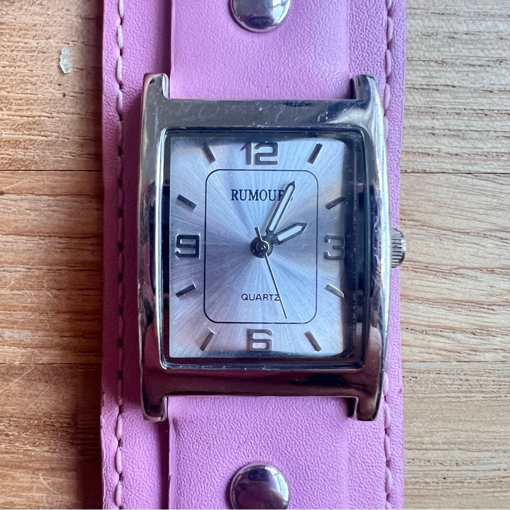Rumours ladies pink leather fashion watch NEW BATTERY